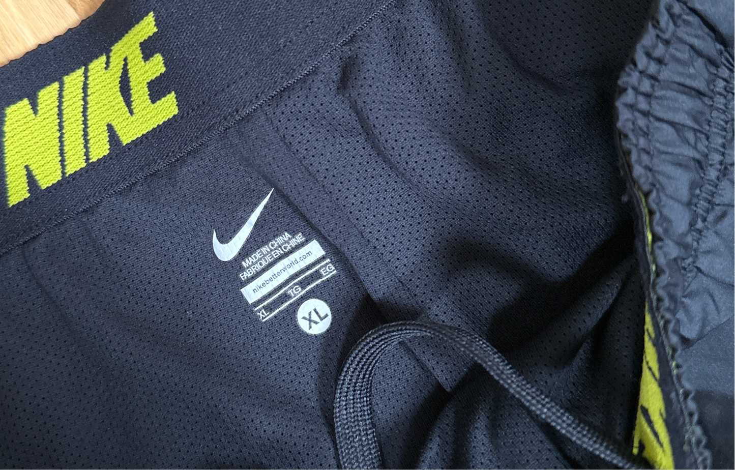 Nike Vintage Trackpants (XL)