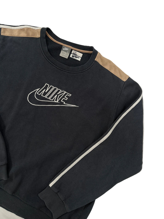 Nike Pullover (L)